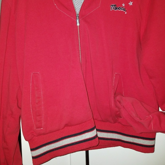 Red jacket - Picture 2 of 4